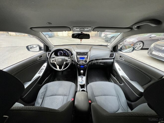 Hyundai Accent 2013, 220,000 km - 1.6 l - Bakı