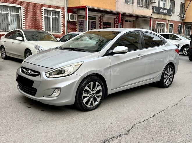Hyundai Accent 2013, 220,000 km - 1.6 l - Bakı