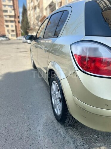 Opel Astra 2024, 196,000 km - 1.4 l - Bakı