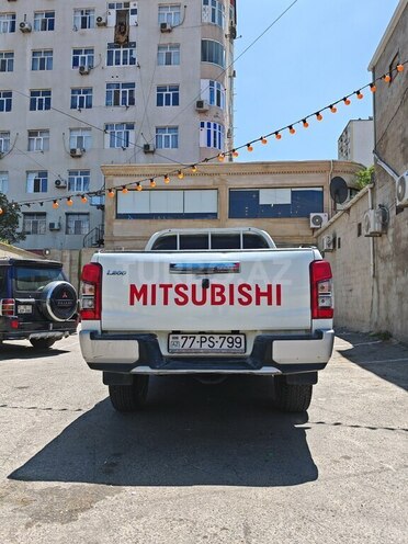 Mitsubishi L200 2023, 33,500 km - 2.5 l - Xırdalan