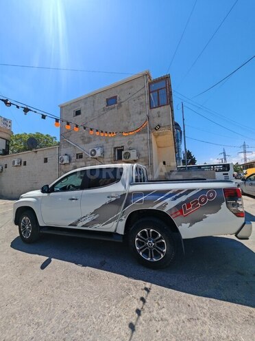 Mitsubishi L200 2023, 33,500 km - 2.5 l - Xırdalan