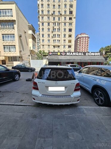 Mercedes  2010, 66,810 km - 3.0 l - Bakı