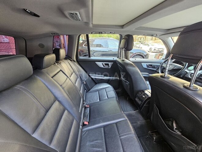 Mercedes  2010, 66,810 km - 3.0 l - Bakı