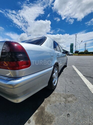 Mercedes C 240 1998, 220,000 km - 2.4 l - Zaqatala