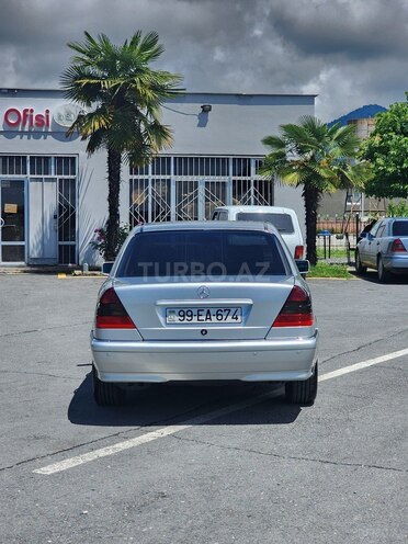 Mercedes C 240 1998, 220,000 km - 2.4 l - Zaqatala