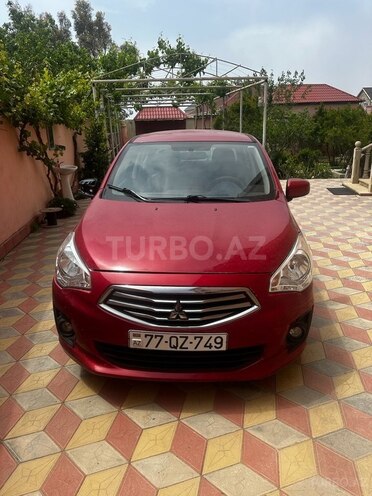 Mitsubishi Mirage 2018, 144,000 km - 1.2 л - Bakı