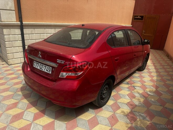 Mitsubishi Mirage 2018, 144,000 km - 1.2 л - Bakı