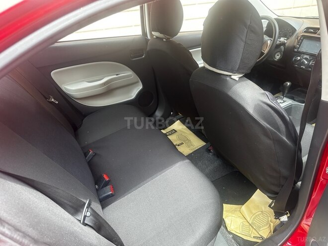 Mitsubishi Mirage 2018, 144,000 km - 1.2 л - Bakı