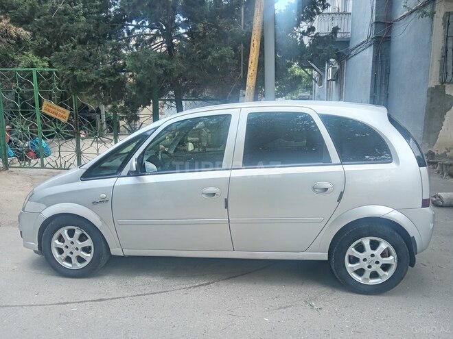 Opel Meriva-3
