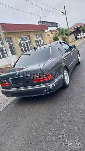 Mercedes E 220 d 1999, 460,000 km - 2.2 л - Masallı