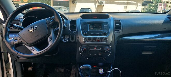 Kia Sorento 2013, 235,000 km - 3.5 l - Xırdalan