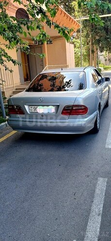 Mercedes E 220 d 1999, 450,000 km - 2.2 l - Bakı