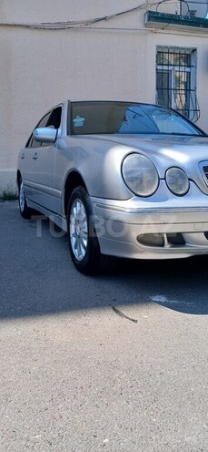 Mercedes E 220 d 1999, 450,000 km - 2.2 l - Bakı