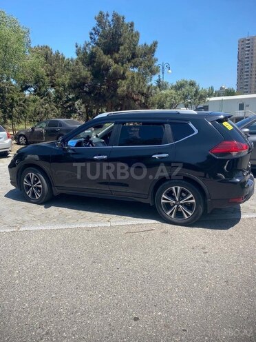 Nissan X-Trail 2017, 180,500 km - 2.5 l - Bakı