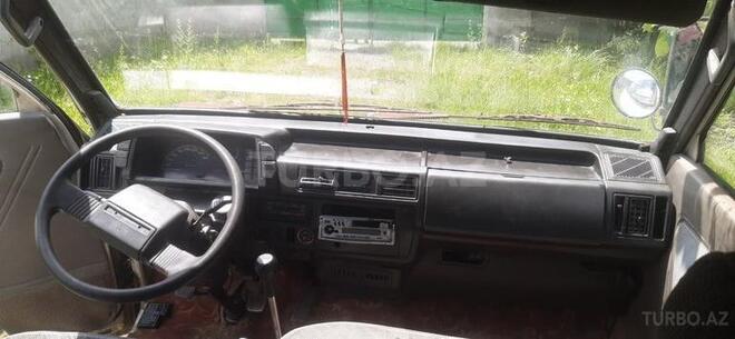 Kia Besta 1994, 176,441 km - 2.2 l - Qəbələ