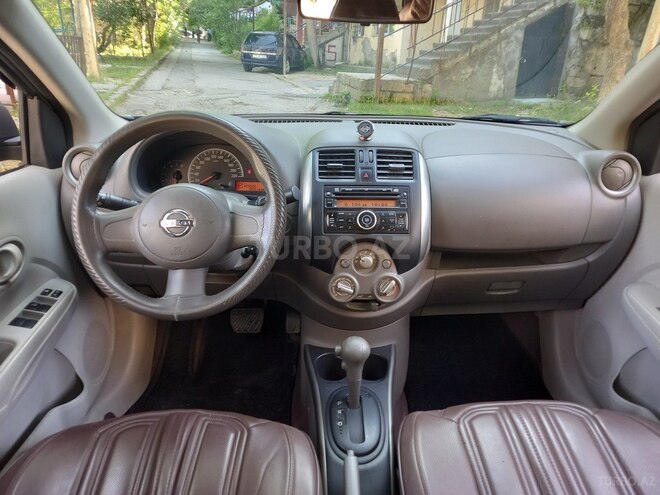 Nissan Sunny 2013, 280,756 km - 1.5 l - Bakı