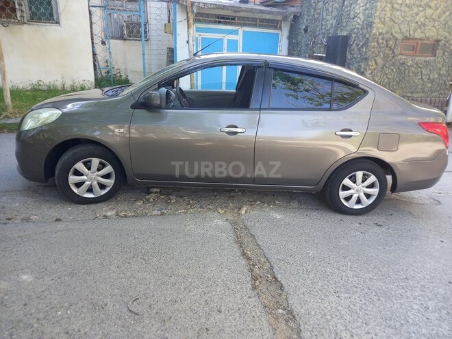 Nissan Sunny 2013, 280,756 km - 1.5 l - Bakı
