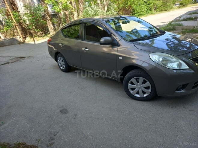 Nissan Sunny 2013, 280,756 km - 1.5 l - Bakı