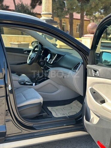Hyundai Tucson 2017, 94,000 km - 2.0 l - Bakı