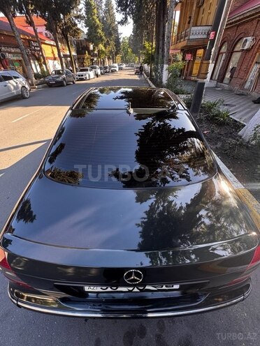 Mercedes E 320 2002, 376,000 km - 3.2 l - Zaqatala
