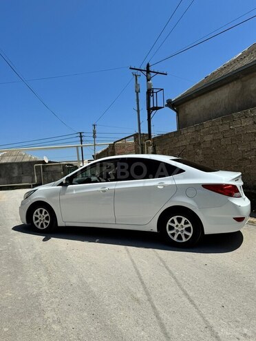 Hyundai Accent 2013, 225,000 km - 1.6 l - Bakı