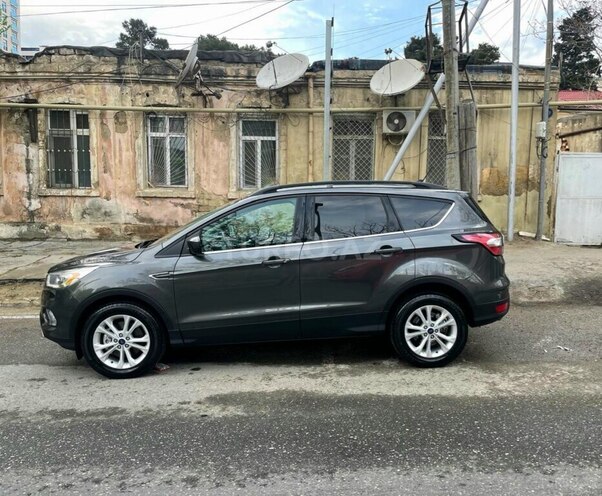 Ford Escape 2017, 87,000 km - 1.5 l - Bakı