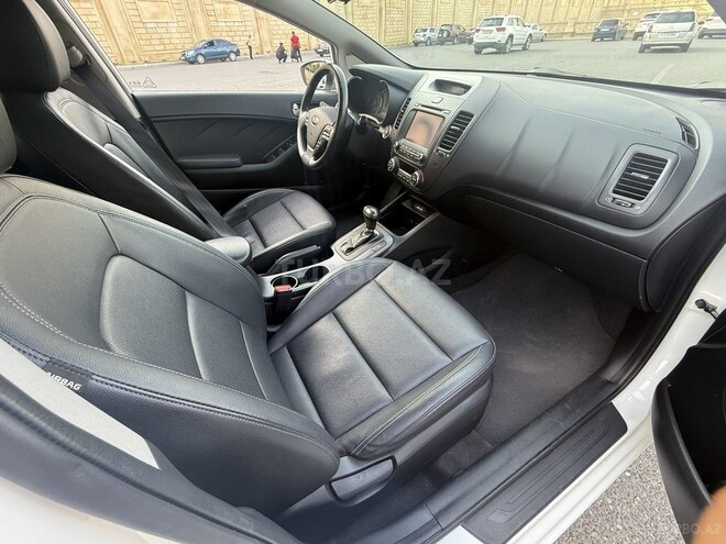 Kia K3 2015, 71,000 km - 1.6 l - Bakı