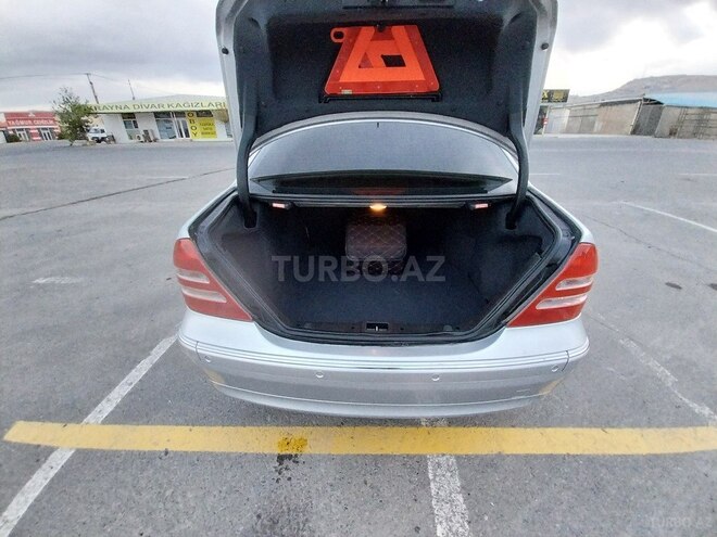 Mercedes C 240 2002, 325,000 km - 2.6 l - Bakı