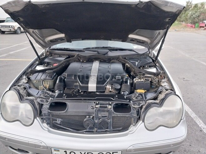 Mercedes C 240 2002, 325,000 km - 2.6 l - Bakı