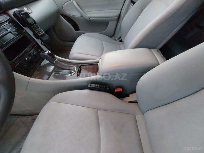 Mercedes C 240 2002, 325,000 km - 2.6 l - Bakı