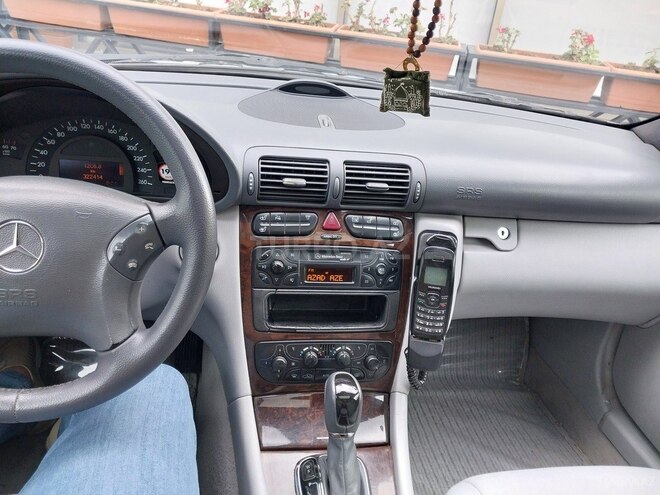 Mercedes C 240 2002, 325,000 km - 2.6 l - Bakı