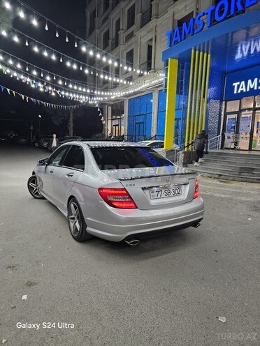 Mercedes C 300 2011, 260,000 km - 3.0 л - Bakı