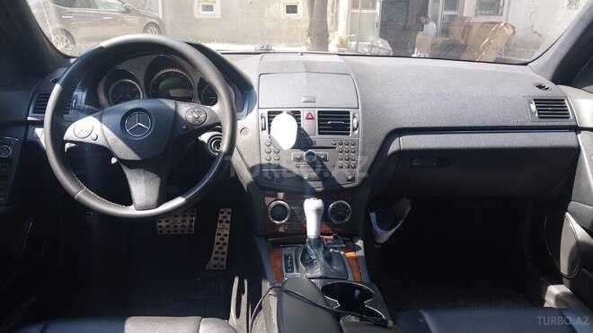 Mercedes C 300 2011, 260,000 km - 3.0 л - Bakı