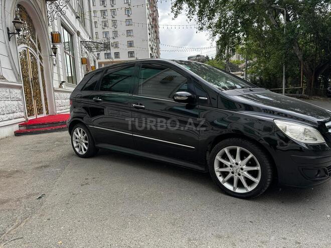 Mercedes B 170 2006, 217,000 km - 1.7 l - Bakı