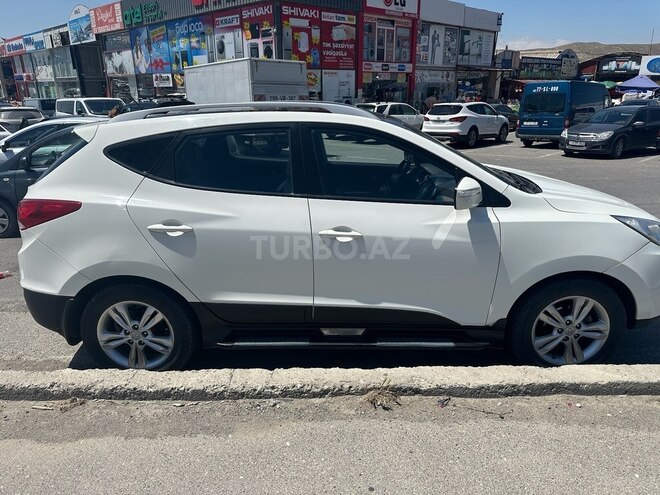 Hyundai ix35 2011, 222,000 km - 2.0 l - Bakı