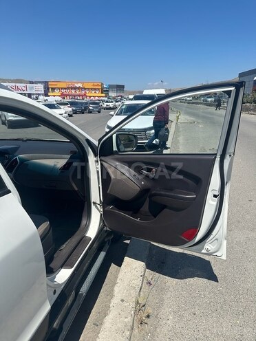 Hyundai ix35 2011, 222,000 km - 2.0 l - Bakı