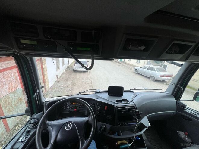 Mercedes Axor 1824 2009, 654,321 km - 6.4 l - Quba