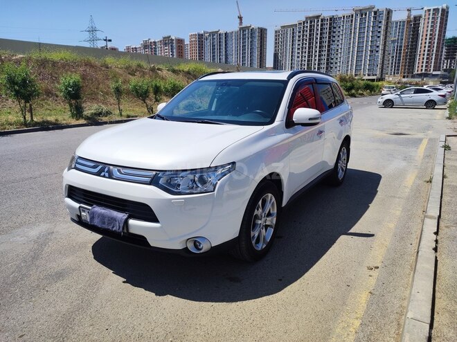 Mitsubishi Outlander 2014, 108,000 km - 2.4 l - Bakı