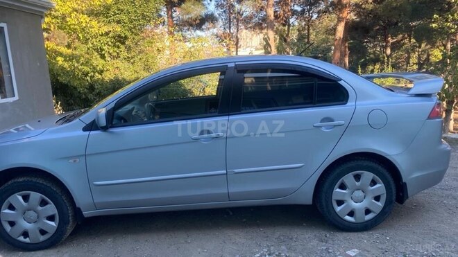 Mitsubishi Lancer 2010, 312,000 km - 2.0 л - Bakı