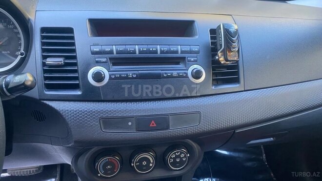 Mitsubishi Lancer 2010, 312,000 km - 2.0 л - Bakı