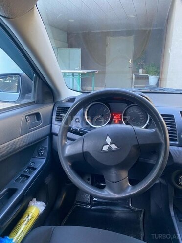 Mitsubishi Lancer 2010, 312,000 km - 2.0 л - Bakı