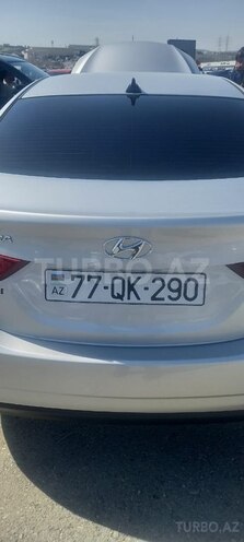 Hyundai Elantra 2015, 85,000 km - 1.8 л - Bakı