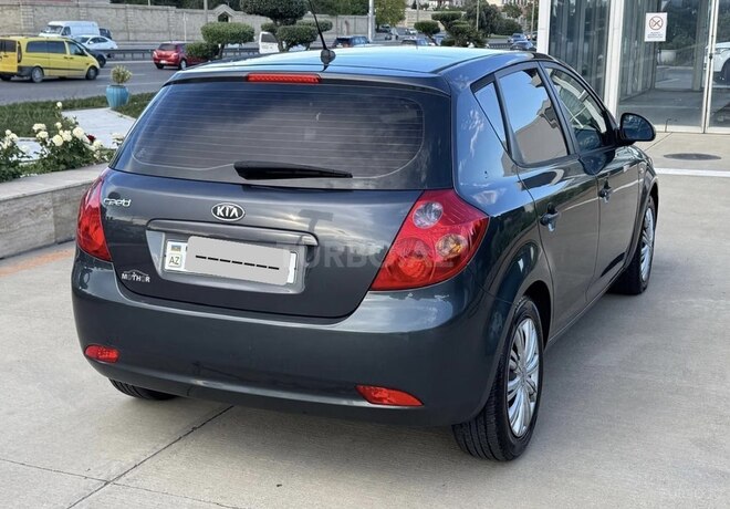 Kia Ceed 2007, 225,000 km - 1.4 l - Bakı
