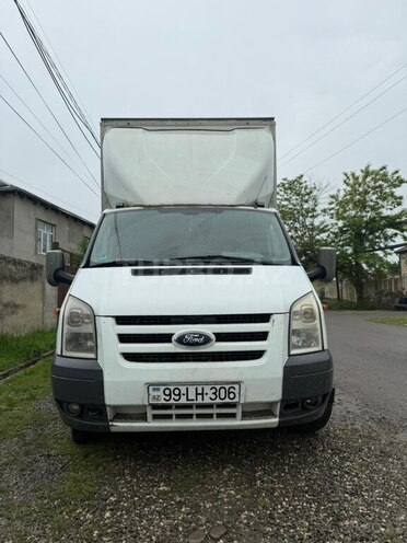 Ford Transit 2009, 300,000 km - 2.4 л - Quba