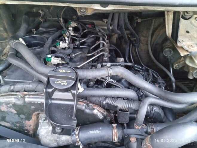 Ford Transit 2009, 300,000 km - 2.4 л - Quba