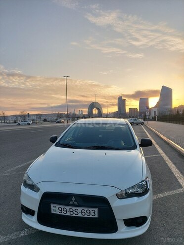 Mitsubishi Lancer 2008, 270,000 km - 2.0 l - Bakı