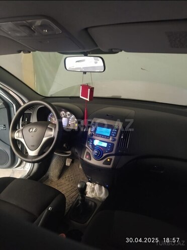 Hyundai i30 2008, 175,000 km - 1.6 l - Ağstafa
