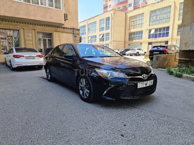 Toyota Camry-2