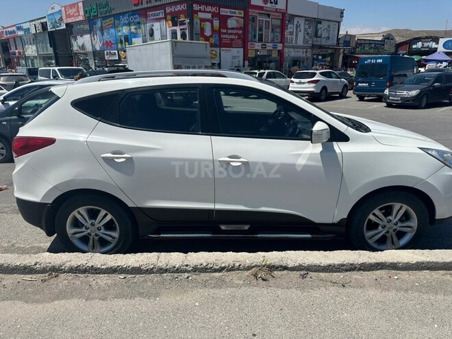 Hyundai ix35 2011, 222,000 km - 2.0 l - Bakı