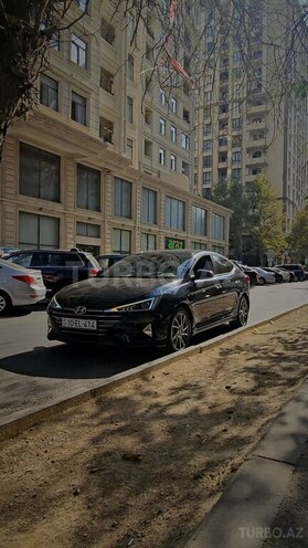 Hyundai Elantra 2019, 64,500 km - 1.6 l - Bakı